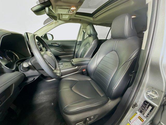 2022 Toyota Highlander Vehicle Photo in Flemington, NJ 08822