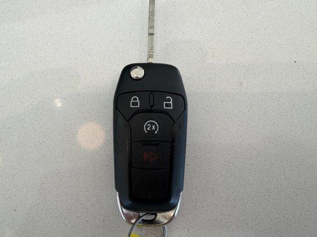 2023 Ford Super Duty F-350 SRW Vehicle Photo in LEOMINSTER, MA 01453-2952