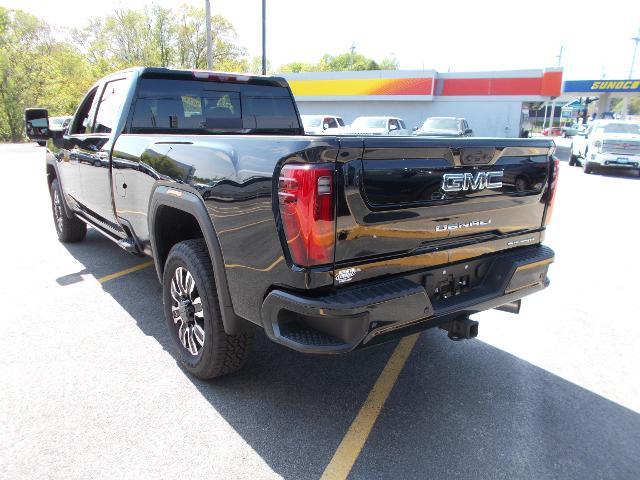 2024 GMC Sierra 3500 HD Vehicle Photo in LOWELL, MA 01852-4336