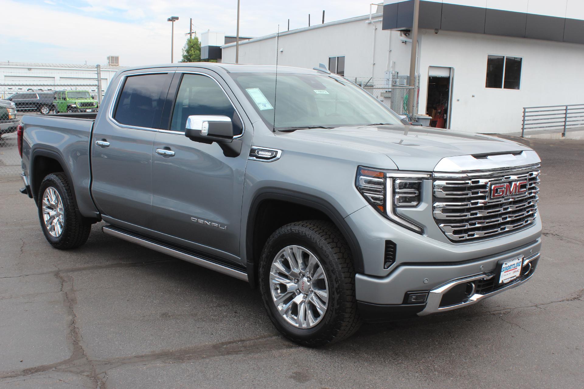 2025 GMC Sierra 1500 Vehicle Photo in AURORA, CO 80012-4011