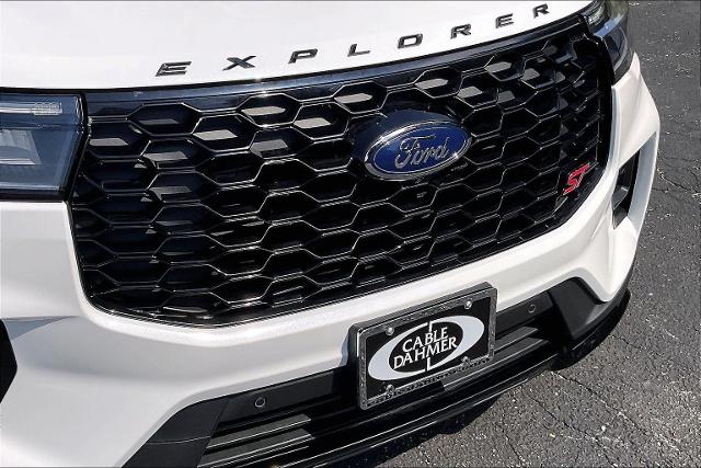 2025 Ford Explorer Vehicle Photo in INDEPENDENCE, MO 64055-1314