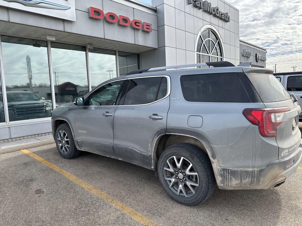 2023 GMC Acadia Vehicle Photo in Cedar Rapids, IA 52402