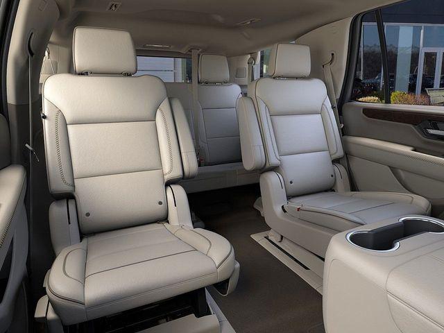 2025 GMC Yukon Vehicle Photo in DANBURY, CT 06810-5034