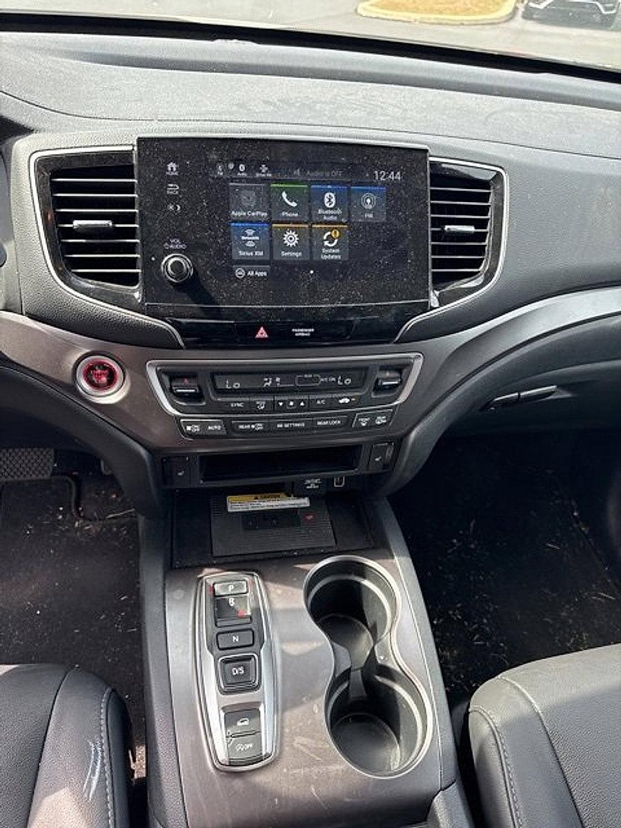 2022 Honda Pilot Vehicle Photo in Harrisburg, PA 17111