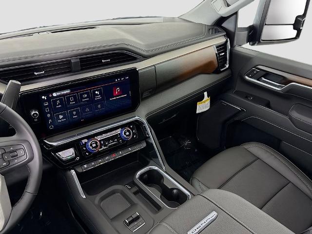 2025 GMC Sierra 3500 HD Vehicle Photo in PUYALLUP, WA 98371-4149