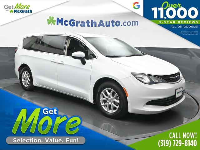 2020 Chrysler Voyager Vehicle Photo in Cedar Rapids, IA 52402