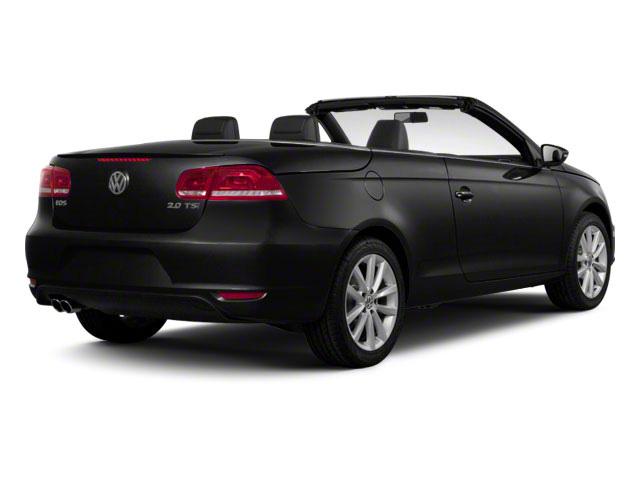 2012 Volkswagen Eos Vehicle Photo in Marion, IA 52302