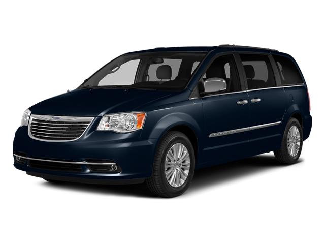2014 Chrysler Town & Country Vehicle Photo in Cedar Rapids, IA 52402