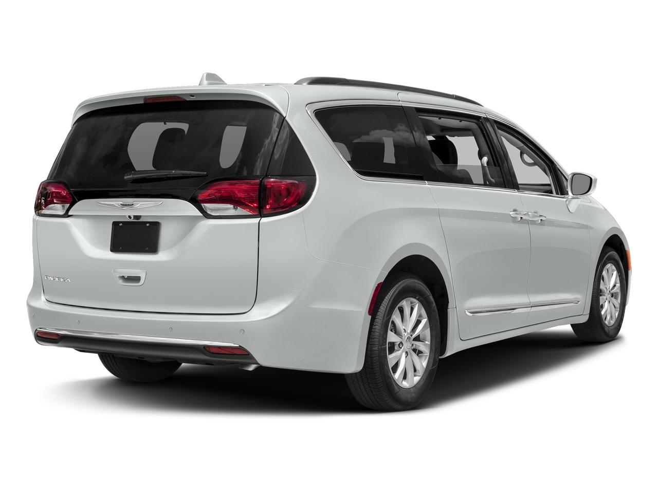 2017 Chrysler Pacifica Vehicle Photo in Harrisburg, PA 17111-1033