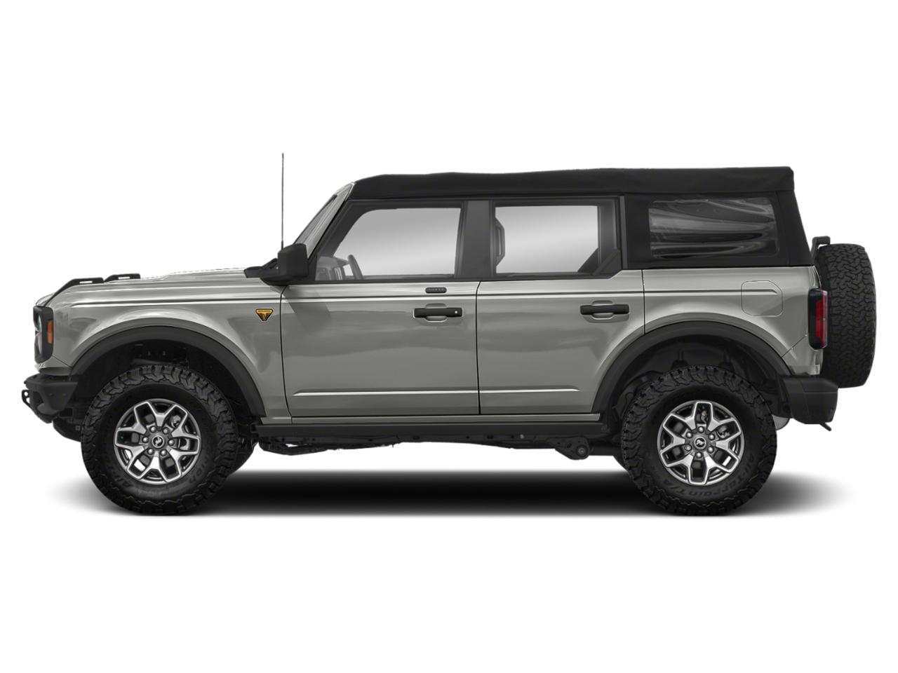 2023 Ford Bronco Vehicle Photo in ZELIENOPLE, PA 16063-2910