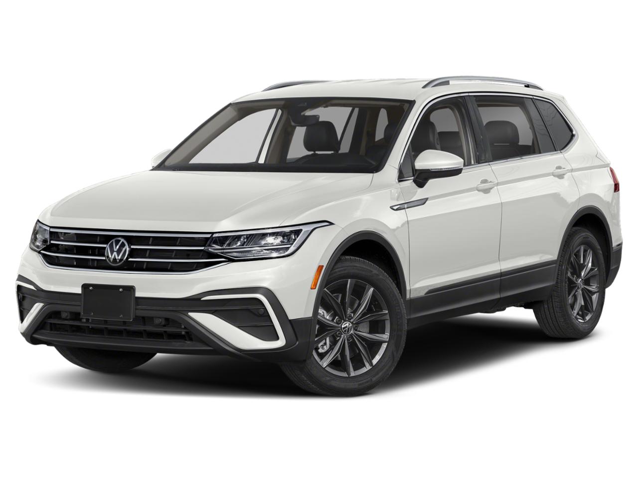 2024 Volkswagen Tiguan Vehicle Photo in WARMINSTER, PA 18974-3126
