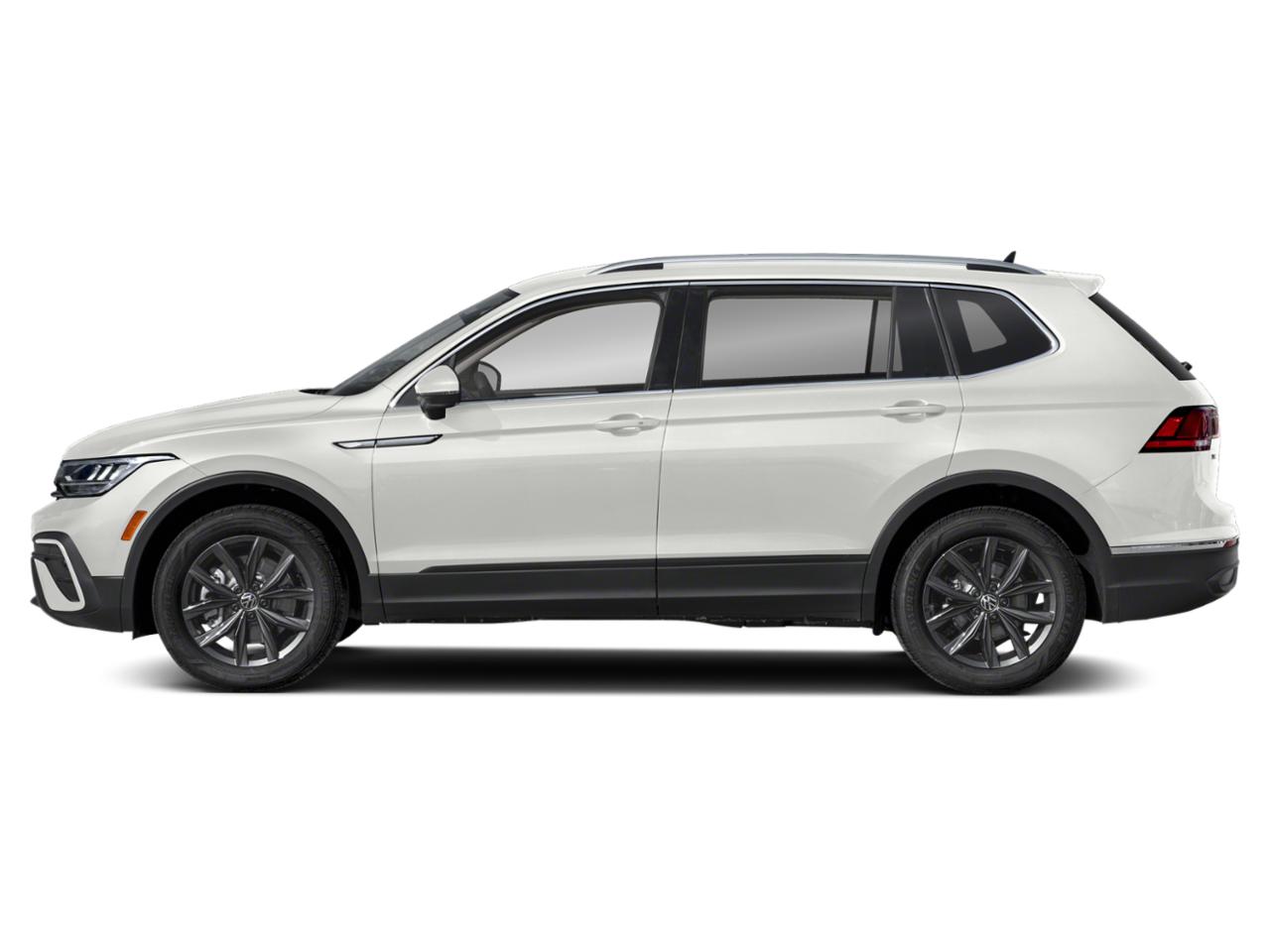 2024 Volkswagen Tiguan Vehicle Photo in WARMINSTER, PA 18974-3126