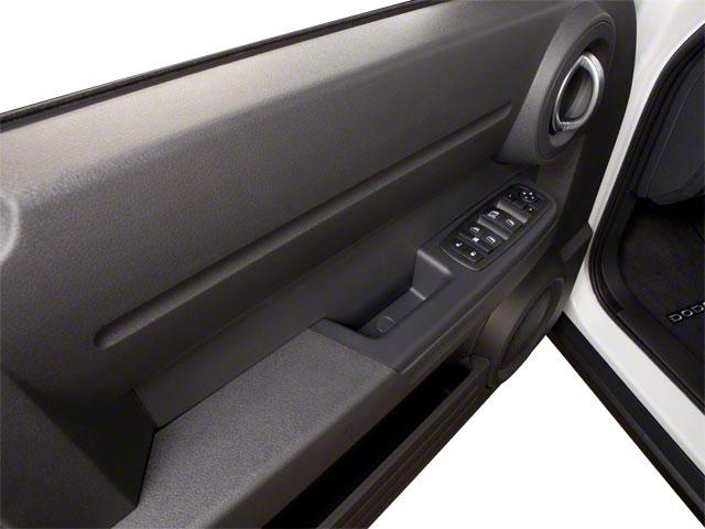 2010 Dodge Nitro Vehicle Photo in DENTON, TX 76210-9321