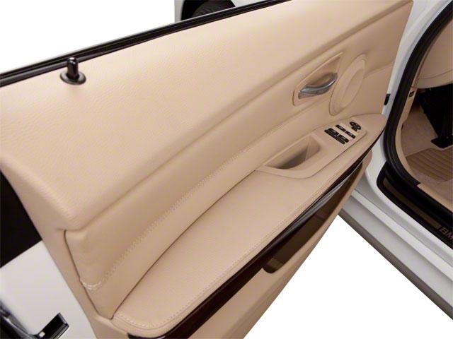 2011 BMW 328i Vehicle Photo in DENTON, TX 76210-9321
