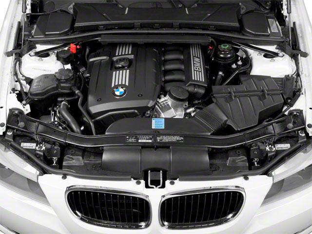 2011 BMW 328i Vehicle Photo in DENTON, TX 76210-9321