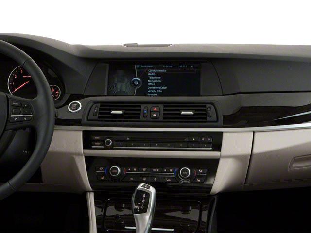 2011 BMW 528i Vehicle Photo in Bluffton, SC 29910