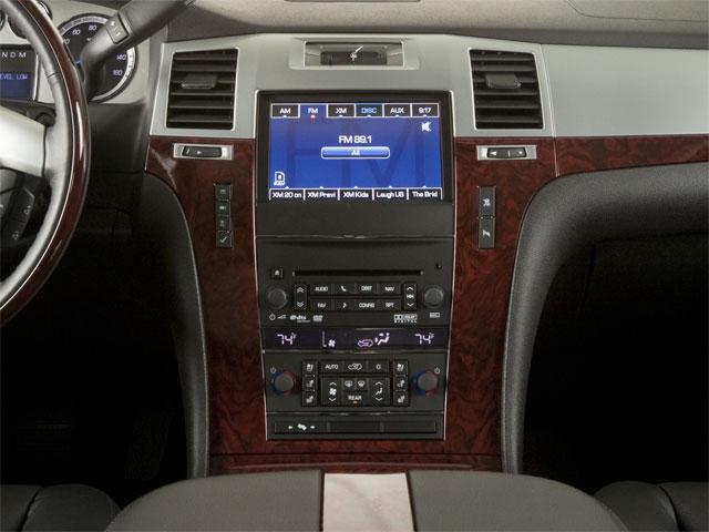 2011 Cadillac Escalade Vehicle Photo in TREVOSE, PA 19053-4984