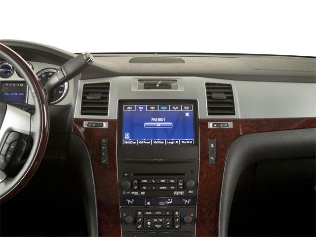2011 Cadillac Escalade Vehicle Photo in TREVOSE, PA 19053-4984