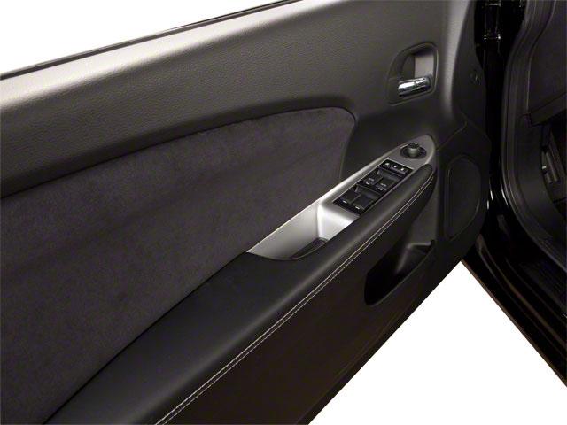 2011 Chrysler 200 Vehicle Photo in LEOMINSTER, MA 01453-2952