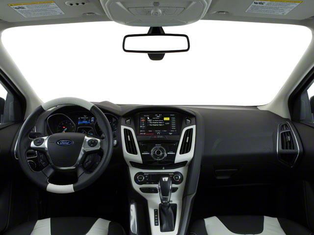 2012 Ford Focus Vehicle Photo in KANSAS CITY, MO 64114-4502