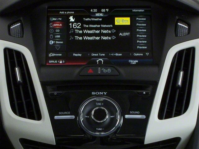 2012 Ford Focus Vehicle Photo in KANSAS CITY, MO 64114-4502