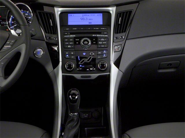 2012 Hyundai SONATA Vehicle Photo in Cedar Rapids, IA 52402