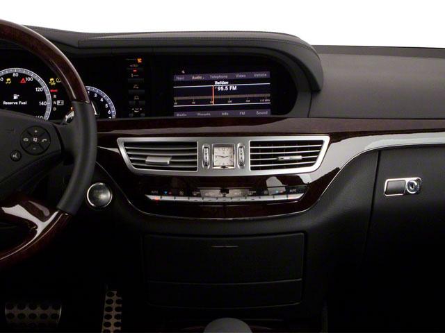 2012 Mercedes-Benz S-Class Vehicle Photo in DENTON, TX 76210-9321