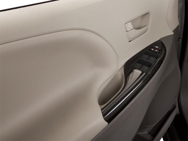 2012 Toyota Sienna Vehicle Photo in DENTON, TX 76210-9321
