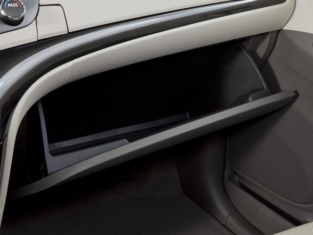 2012 Toyota Sienna Vehicle Photo in DENTON, TX 76210-9321