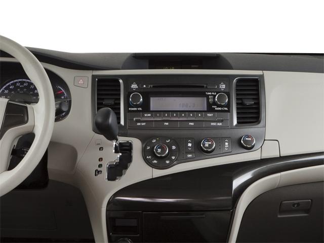 2012 Toyota Sienna Vehicle Photo in DENTON, TX 76210-9321