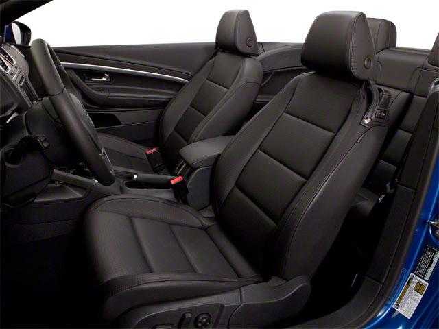 2012 Volkswagen Eos Vehicle Photo in Marion, IA 52302