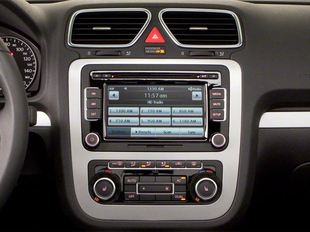 2012 Volkswagen Eos Vehicle Photo in Marion, IA 52302