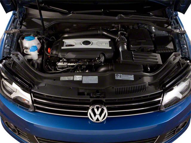 2012 Volkswagen Eos Vehicle Photo in Marion, IA 52302