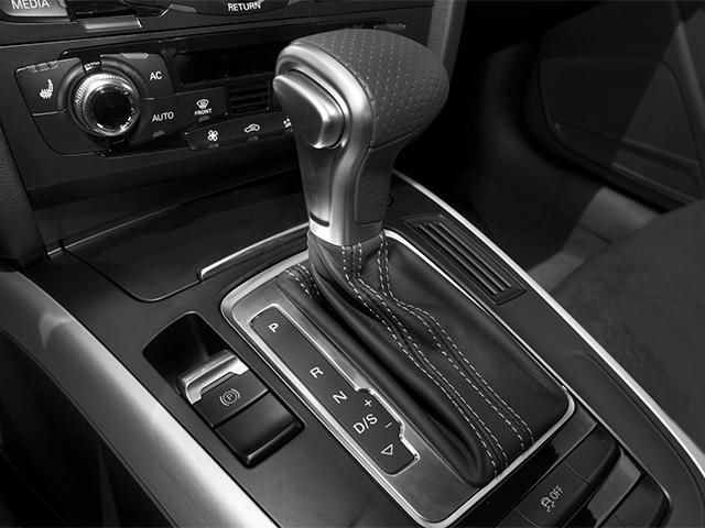 2013 Audi A5 Vehicle Photo in Merrillville, IN 46410