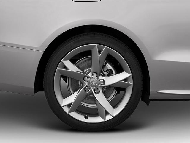 2013 Audi A5 Vehicle Photo in Merrillville, IN 46410