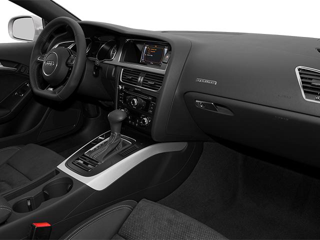 2013 Audi A5 Vehicle Photo in Merrillville, IN 46410
