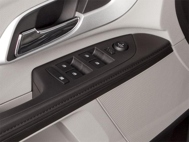 2013 Chevrolet Equinox Vehicle Photo in Marion, IA 52302