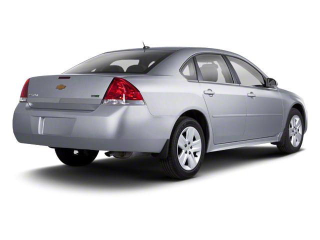 2013 Chevrolet Impala Vehicle Photo in Cedar Rapids, IA 52402