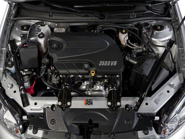 2013 Chevrolet Impala Vehicle Photo in Cedar Rapids, IA 52402