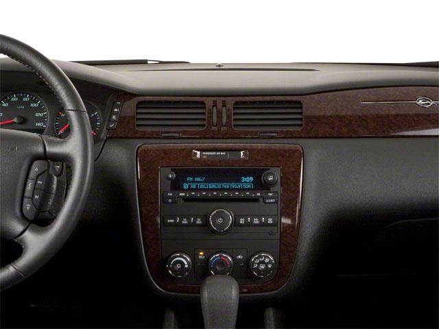 2013 Chevrolet Impala Vehicle Photo in Cedar Rapids, IA 52402