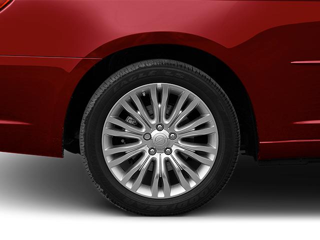 2013 Chrysler 200 Vehicle Photo in BRIDGMAN, MI 49106-9548