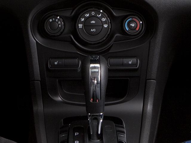 2013 Ford Fiesta Vehicle Photo in Cedar Rapids, IA 52402