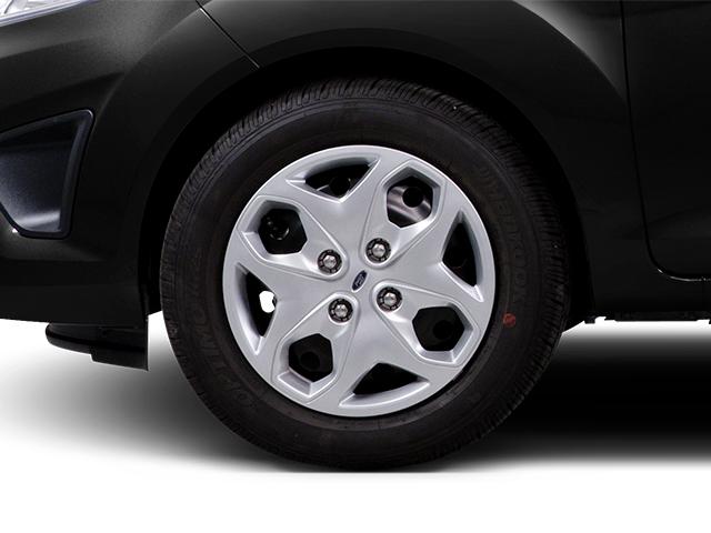 2013 Ford Fiesta Vehicle Photo in Cedar Rapids, IA 52402