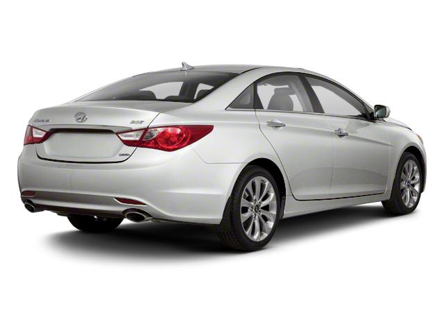 2013 Hyundai SONATA Vehicle Photo in Lees Summit, MO 64086
