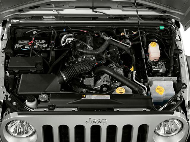 2013 Jeep Wrangler Unlimited Vehicle Photo in Cedar Rapids, IA 52402