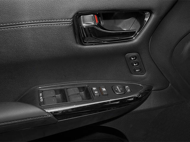 2013 Toyota Avalon Vehicle Photo in Bluffton, SC 29910