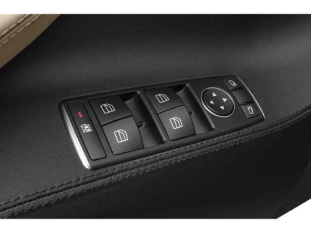 2013 Tesla Model S Vehicle Photo in Lees Summit, MO 64086