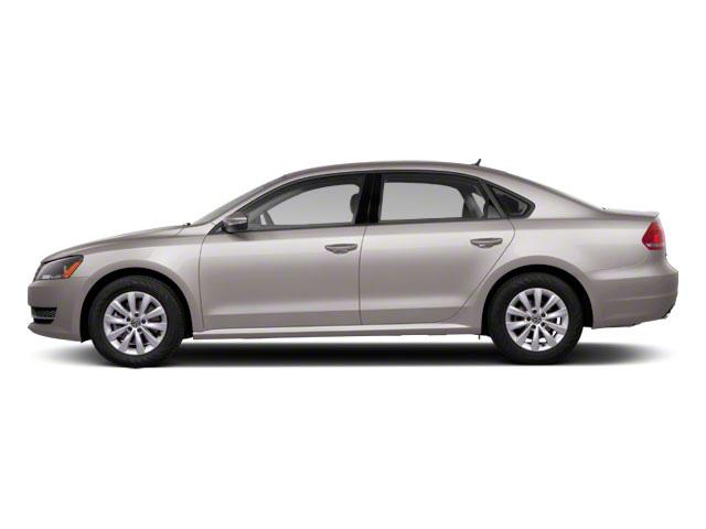2013 Volkswagen Passat Vehicle Photo in Marion, IA 52302
