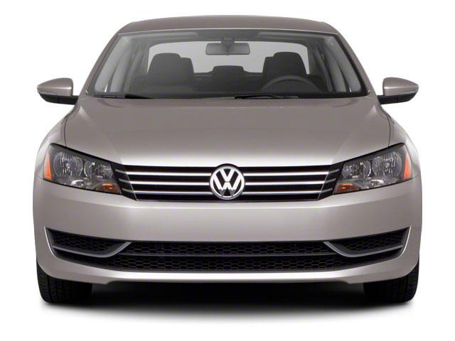 2013 Volkswagen Passat Vehicle Photo in Marion, IA 52302