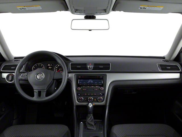 2013 Volkswagen Passat Vehicle Photo in Marion, IA 52302